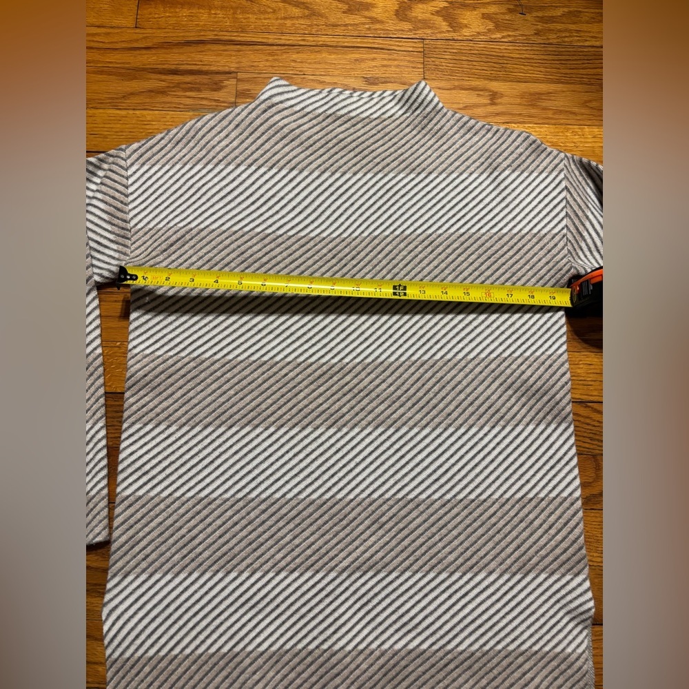 Rachel Zoe Gray high neck sweater - Picture 5 of 10